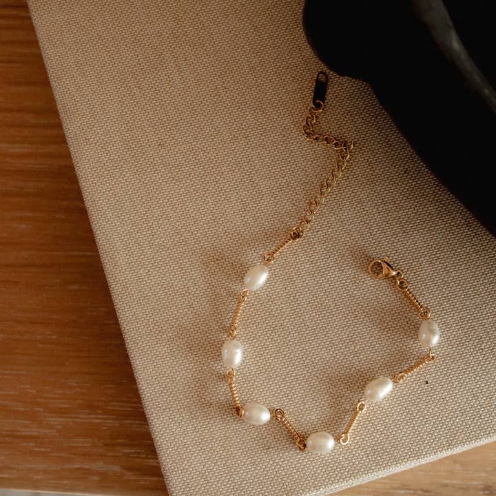 Nelkenarmband für den Großhandel von Black Sheep Jewelry