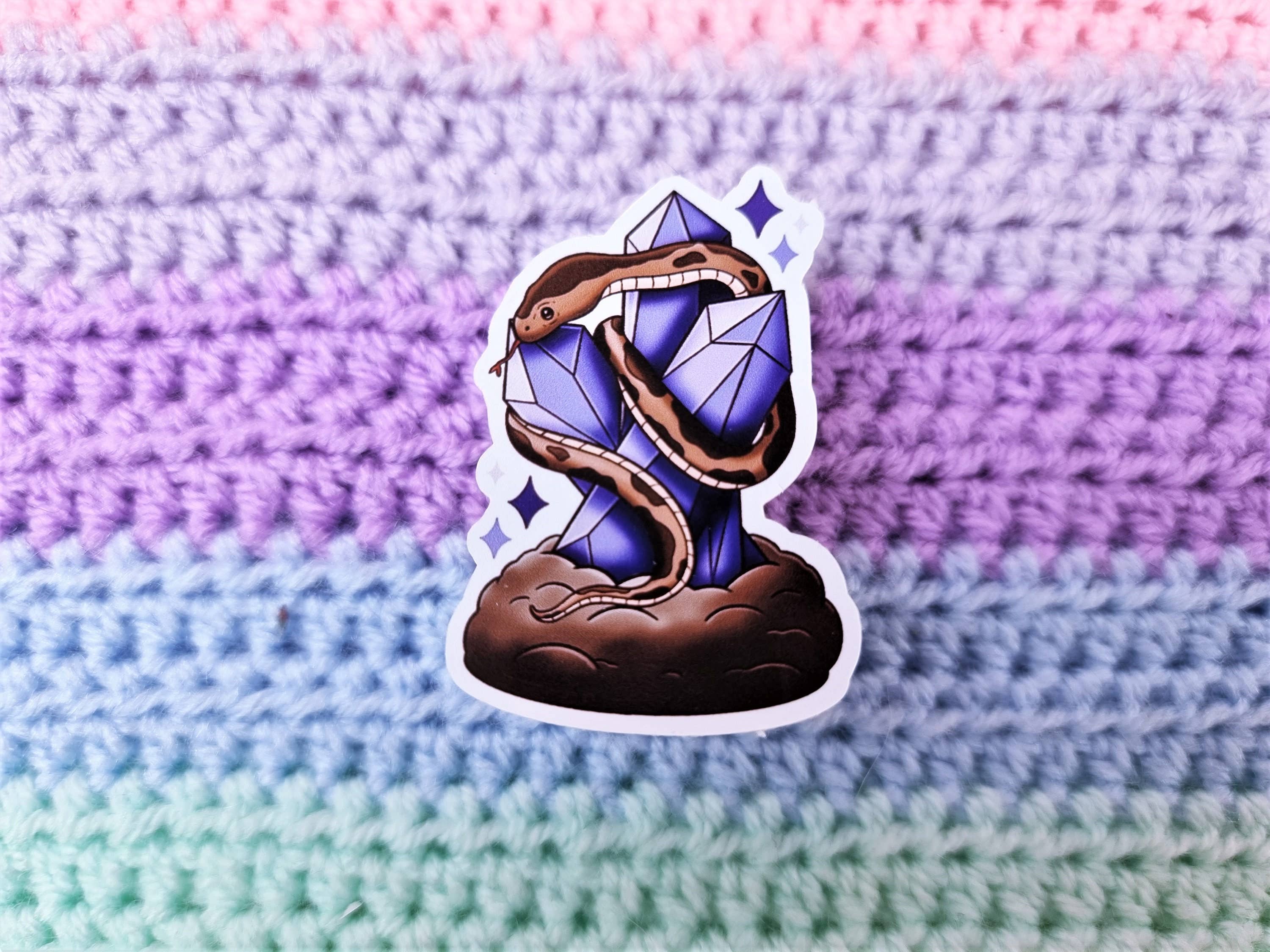 FuzziesArtDesigns - Vente Autocollant - Sticker découpé serpent et cristaux | Cadeau | Papeterie2