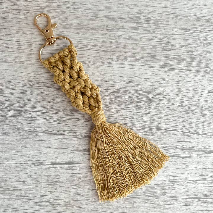 Sweettine Wholesale - Wholesale Keychain - Women's - Macrame Fringe Key Chain5