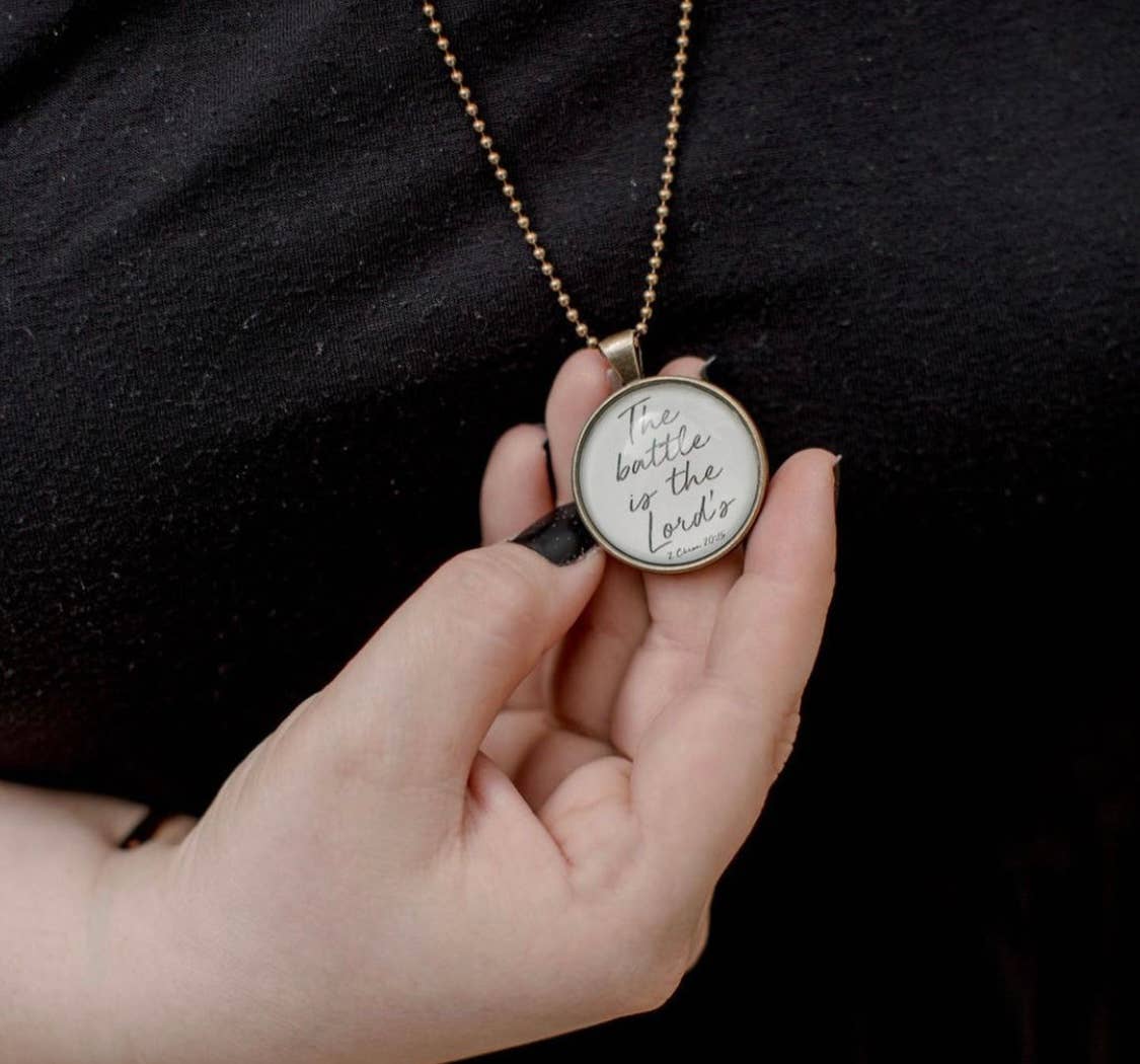 The Vintage Sparrow - Wholesale Pendant/Charm Necklace - Victory Pendant1