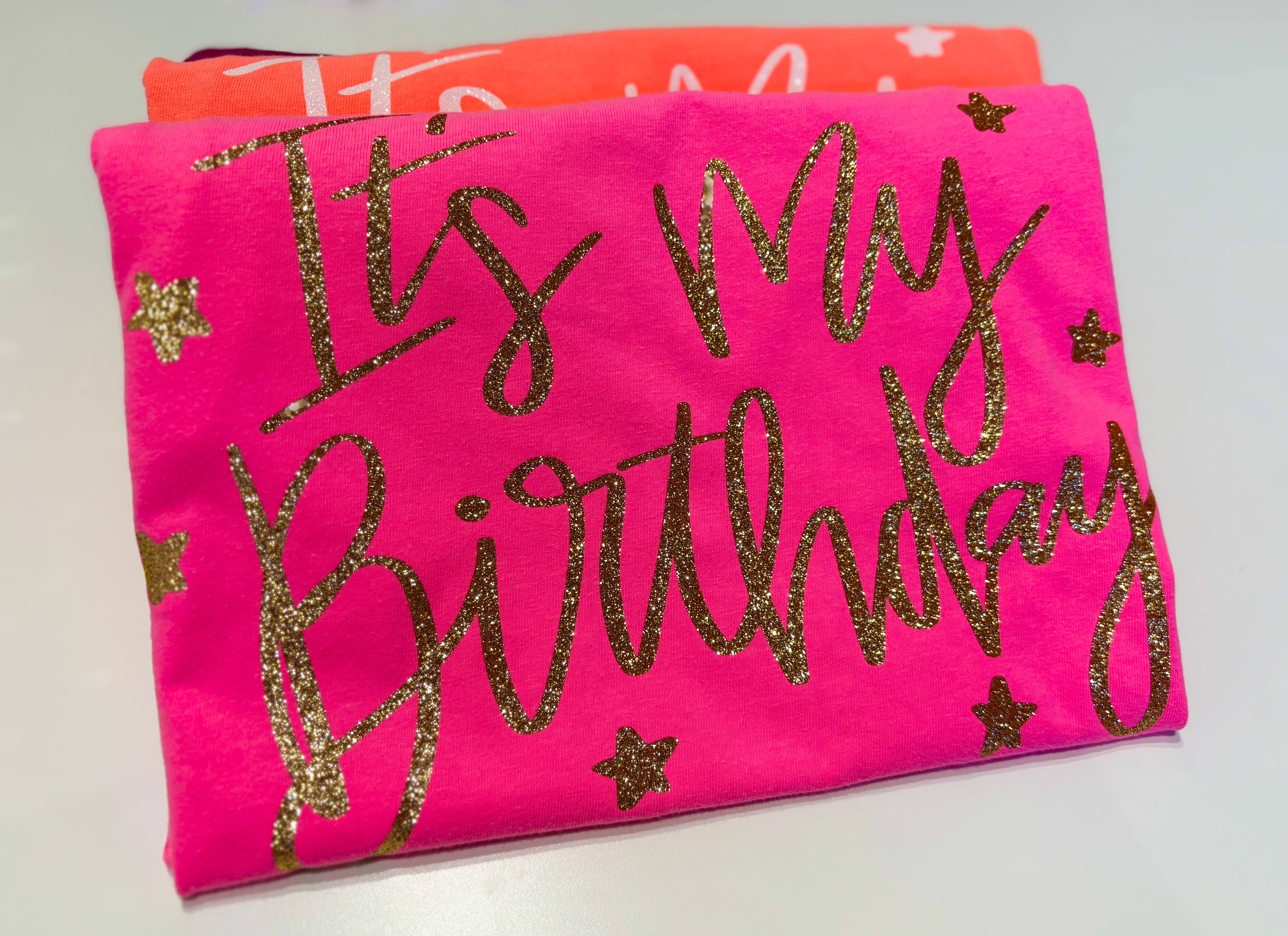 Graphic Tees & Co. - Wholesale Screen Printed T-Shirt - Women's - It's My Birthday Glitter Tee | Birthday Gift1