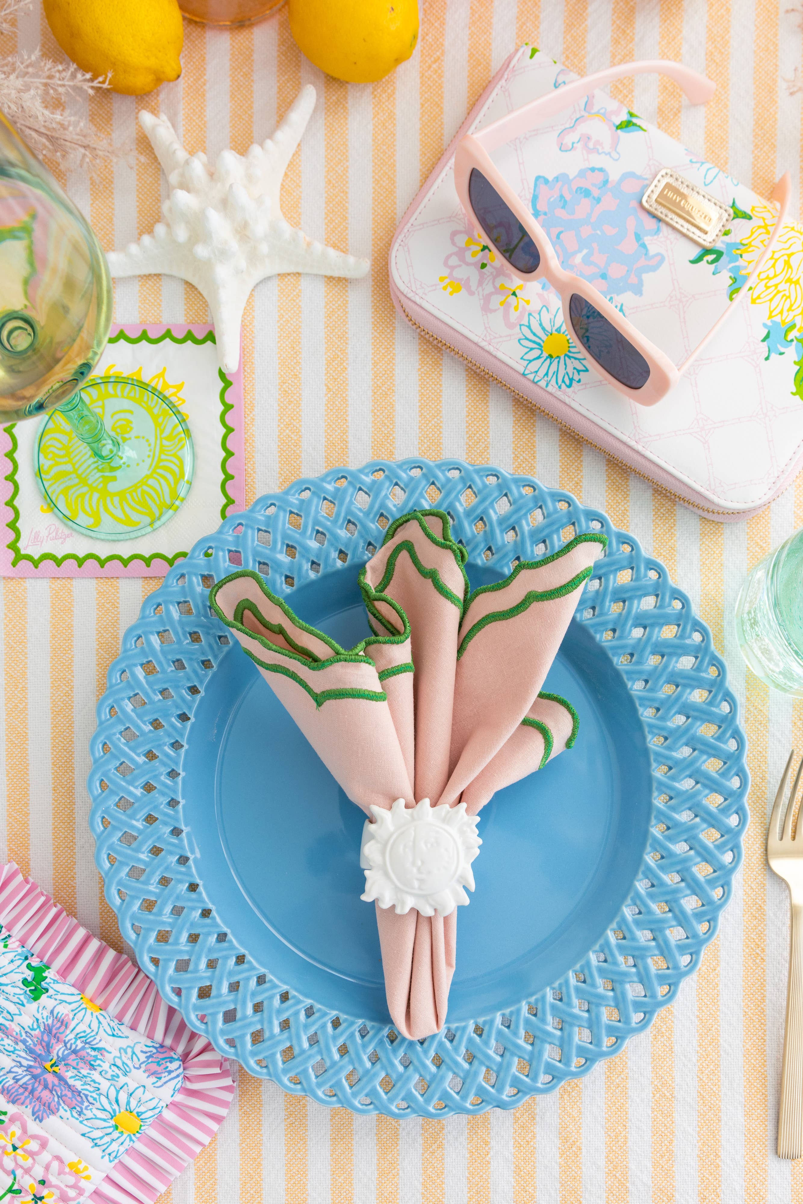 Lilly Pulitzer by Lifeguard Press - Wholesale Dinner Plate - Dinner Plate Set, Hydrangea Blue4