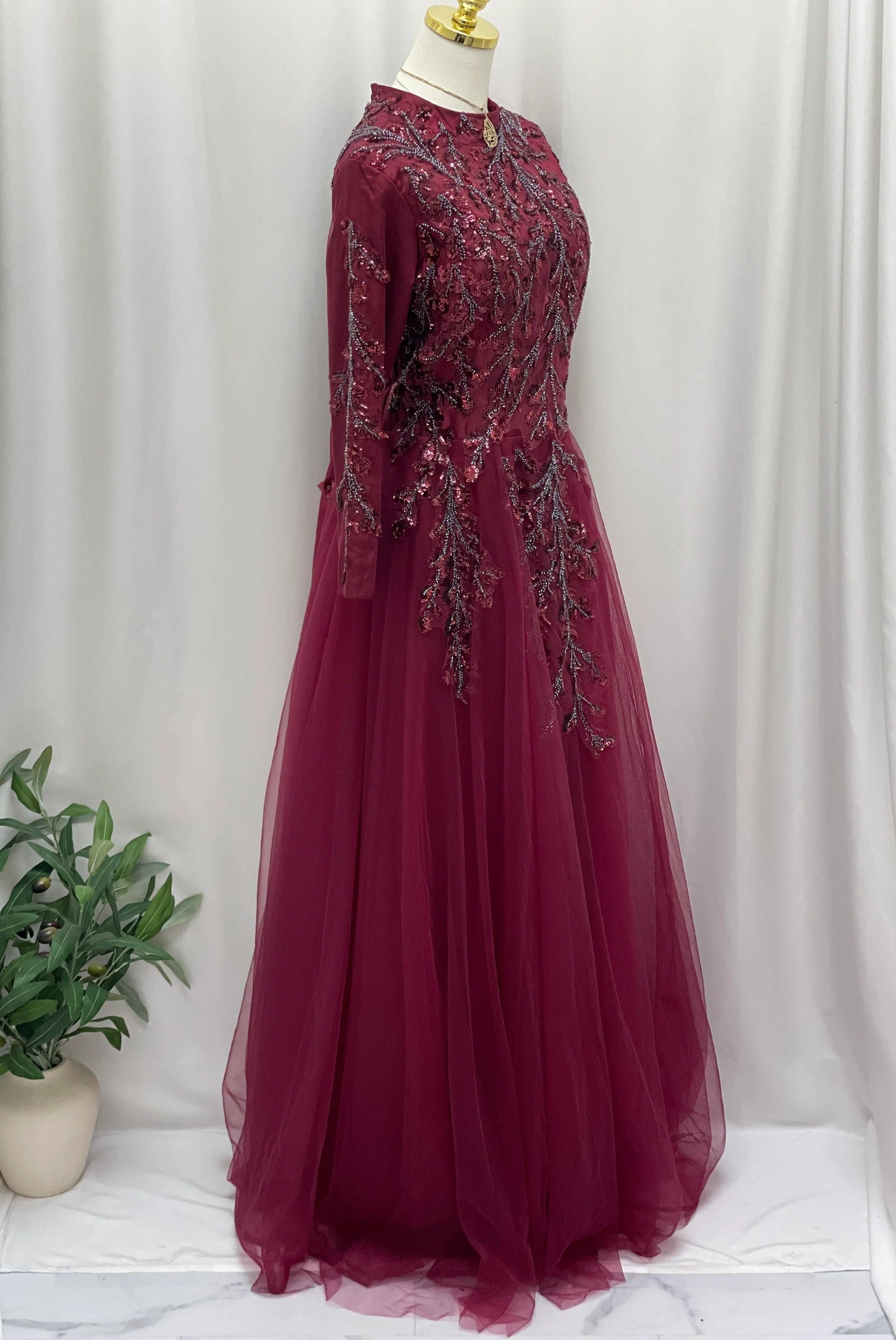 Palestinian Elegance - Wholesale Dress - Women's - Dew Branches Gown3
