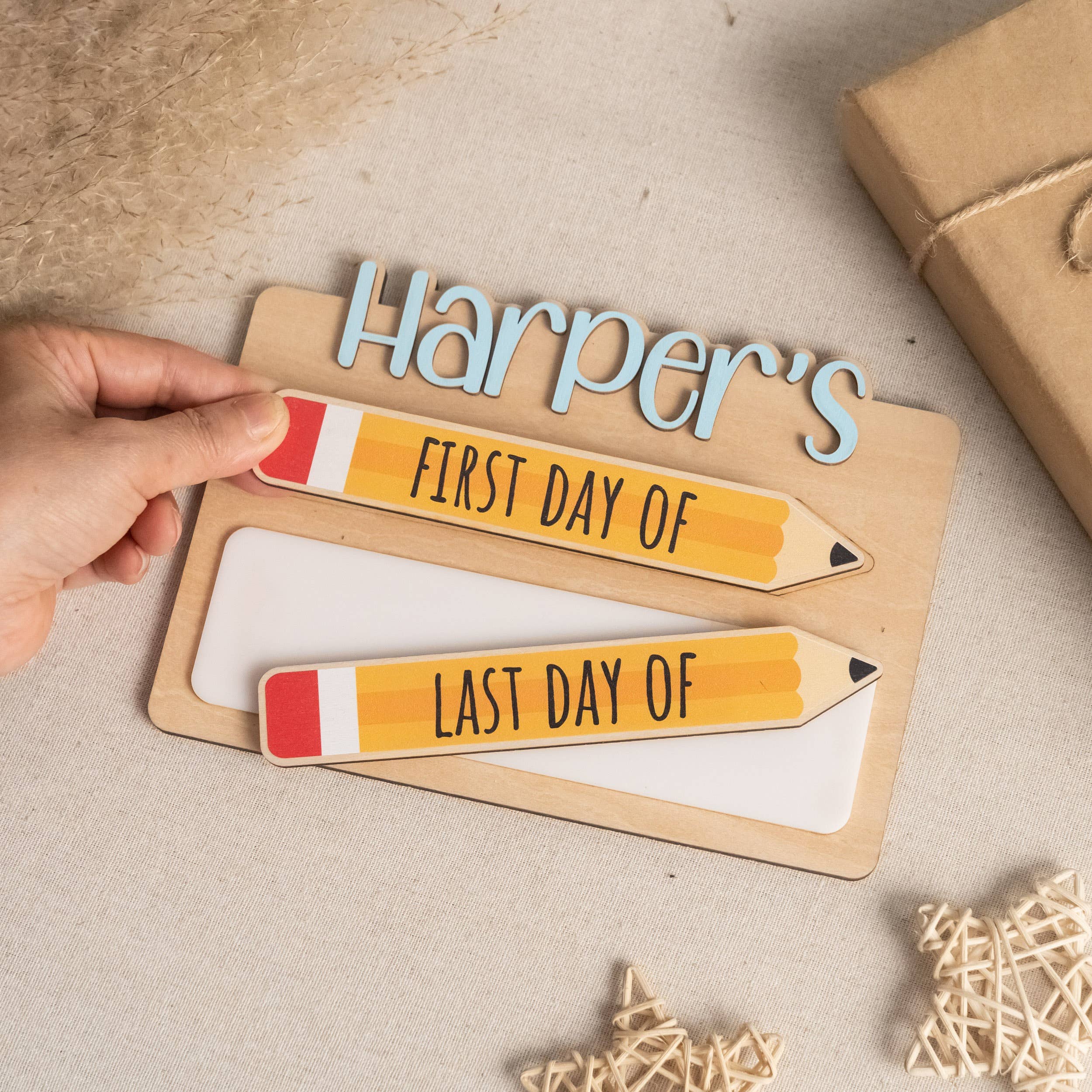 BearCrafts – wholesale Christmas Wall Art – First Day School Sign For Capturing Milestone Memories Y866