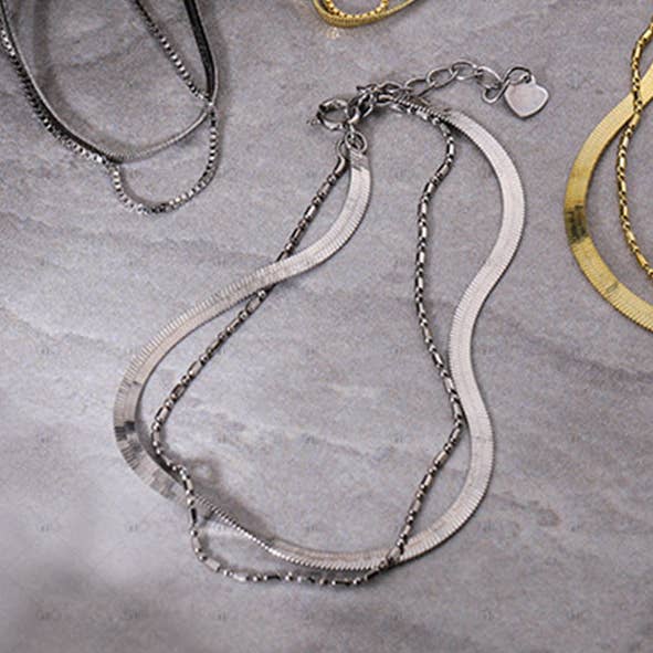 Collier à chaîne en os de serpent à double couche en argent S925 pour la vente par Gioiellin - S925 Silver Jewelry