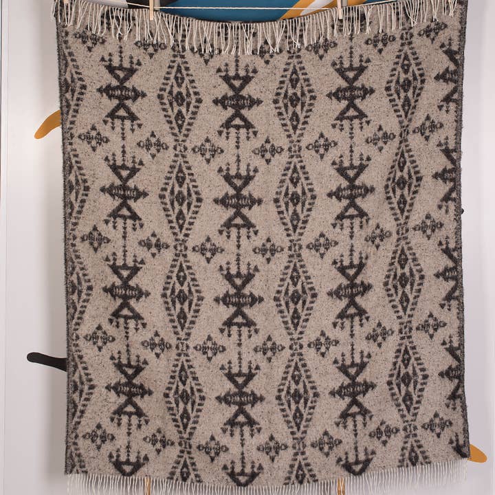 Beat Collection by Lanificio Idealtex Srl – wholesale Throw blanket – Tribal26