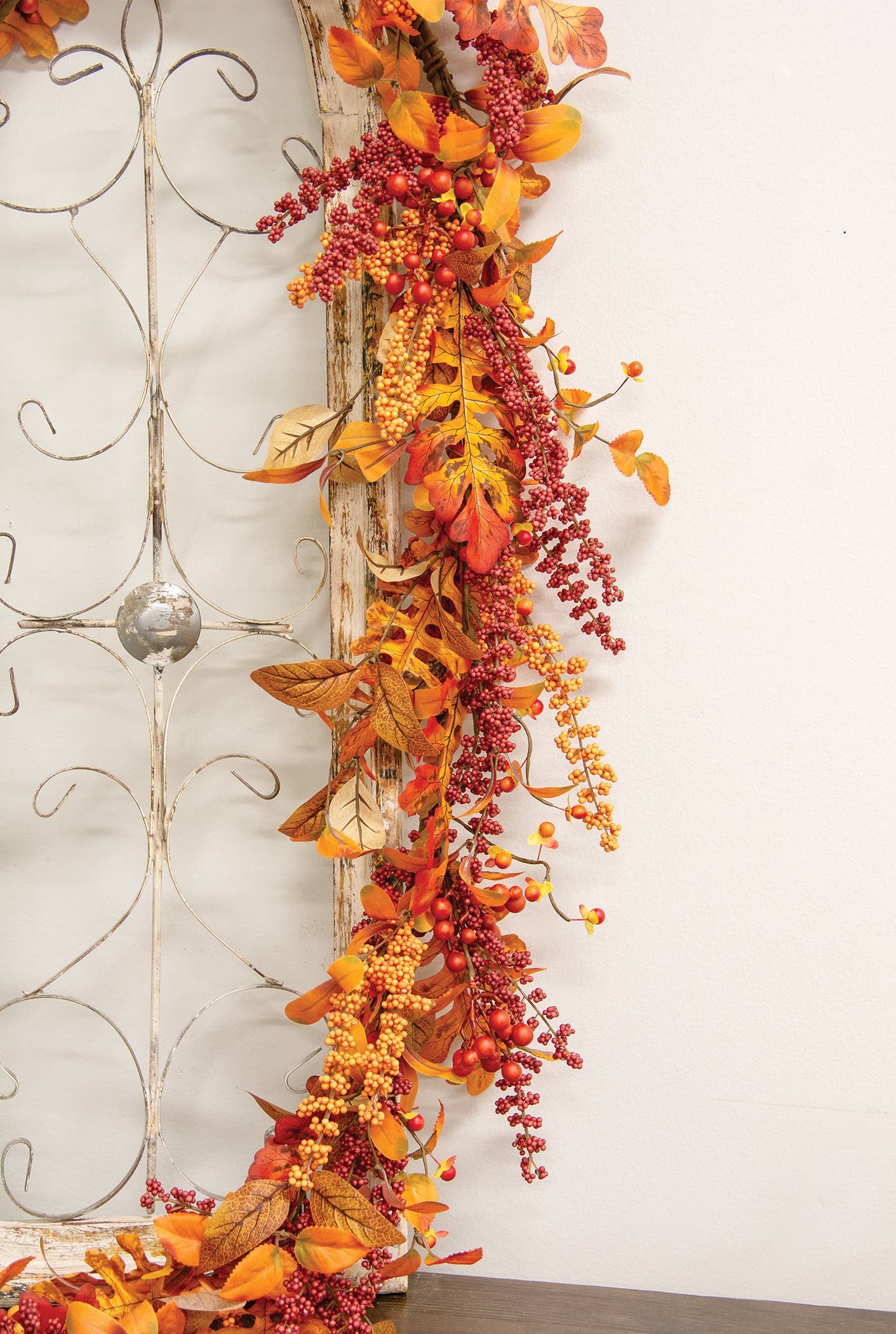 Col House Designs - Wholesale Bunting/garland - Bittersweet Berries & Fall Leaves Garland - 5 Ft.1