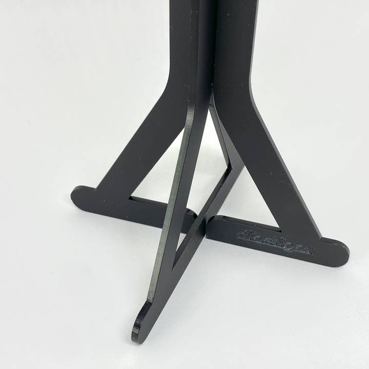 Dinelight - Wholesale Candle Holder - Candlestick stand | sustainable | local | Stand-in2