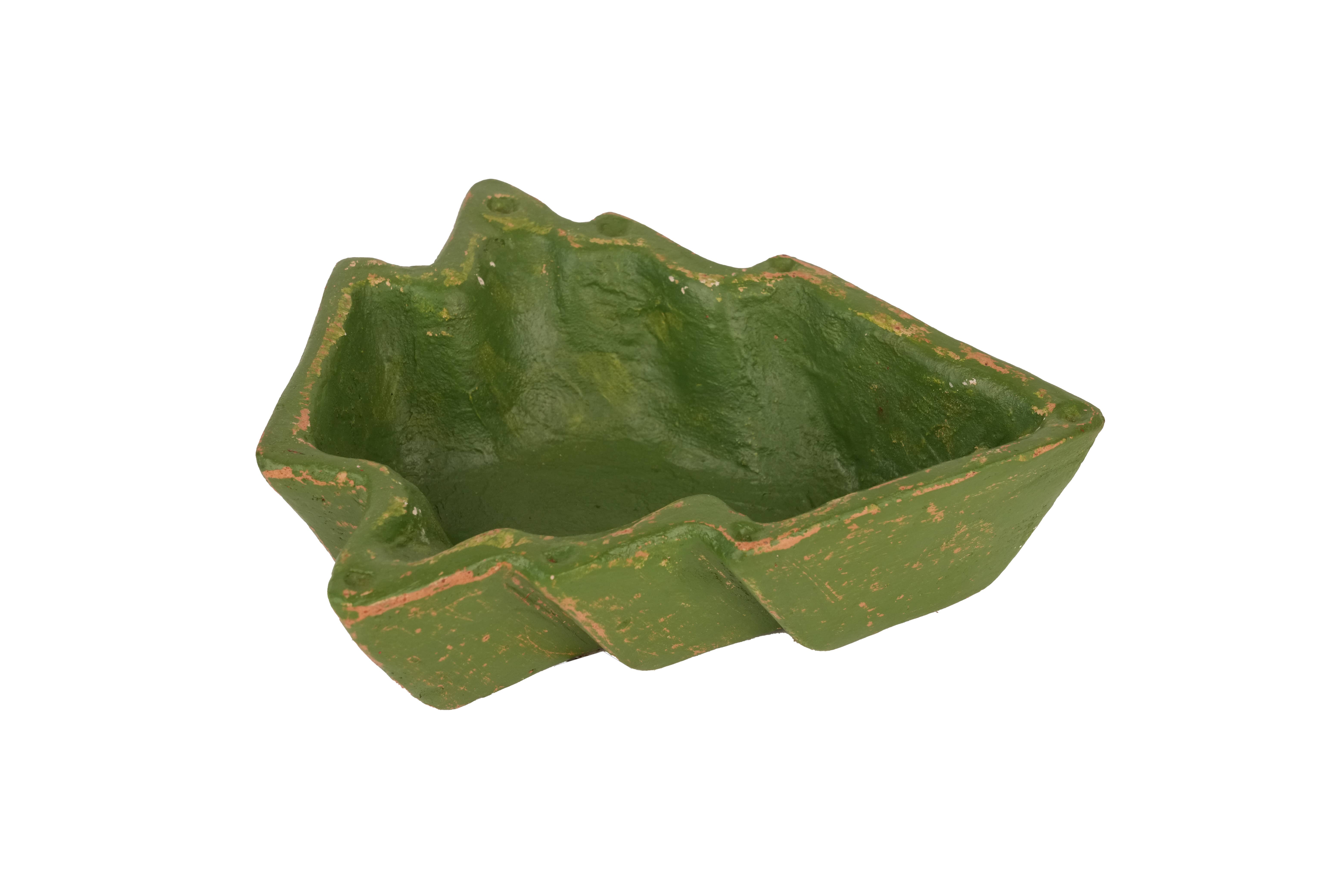 My Amigos Imports - Wholesale Candle Holder - Christmas Tree Clay Vessel-Candle Ready-9x8 inch-3 Color-NEW0