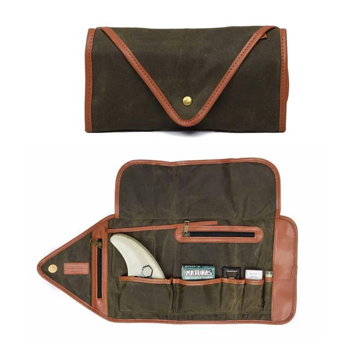 Trousse de voyage Surf avec cire, écran solaire, baume à lèvres et outil pour la vente par West Path