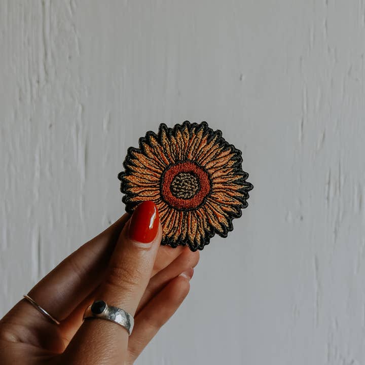 Sticker Girl â„¢ - Wholesale Patch - Sunflower Embroidered Iron On Patch