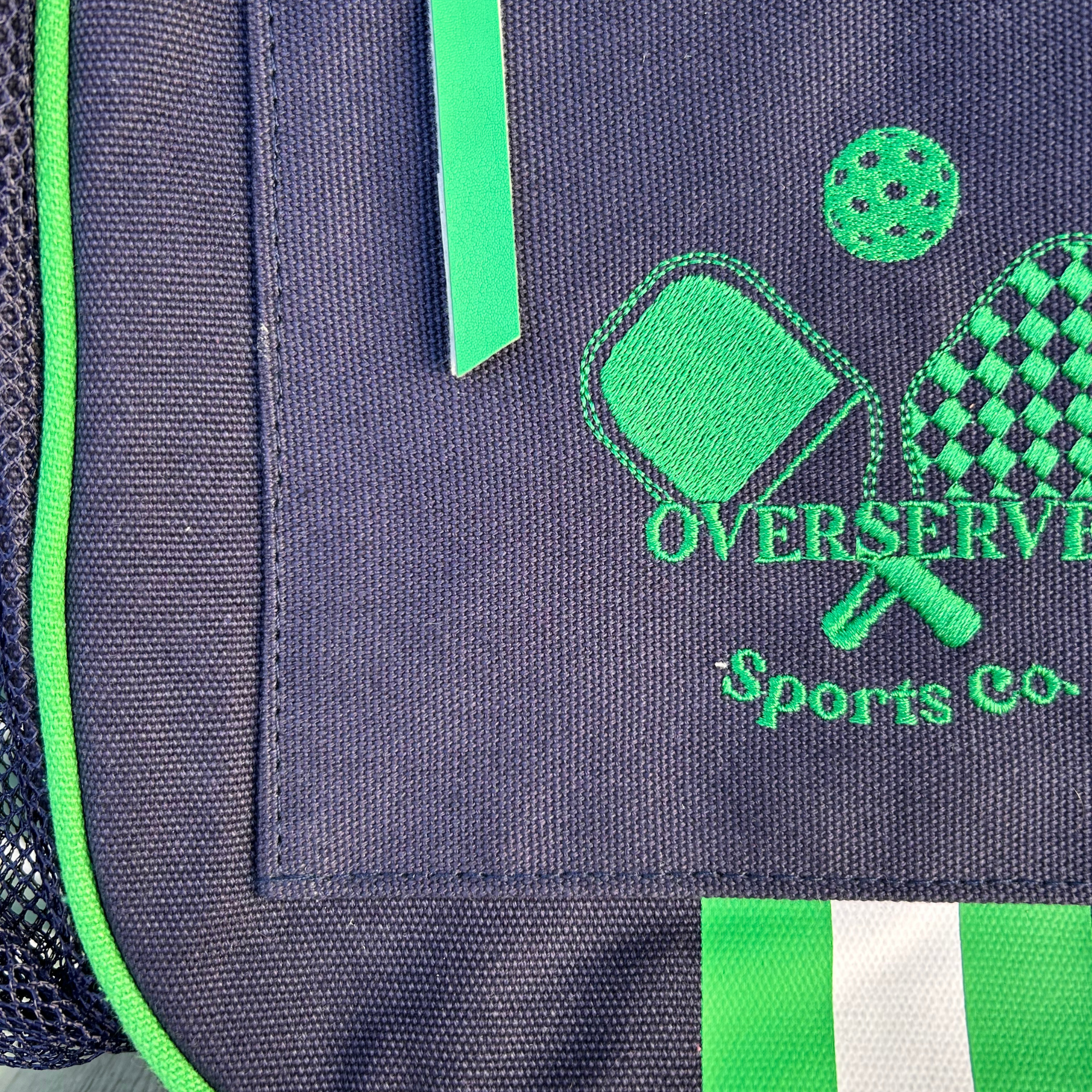 Overserved Sports Co. – wholesale Sportväska – Unisex – Söt Pickleball Slingväska | Lätt Pickleball Ryggsäck10