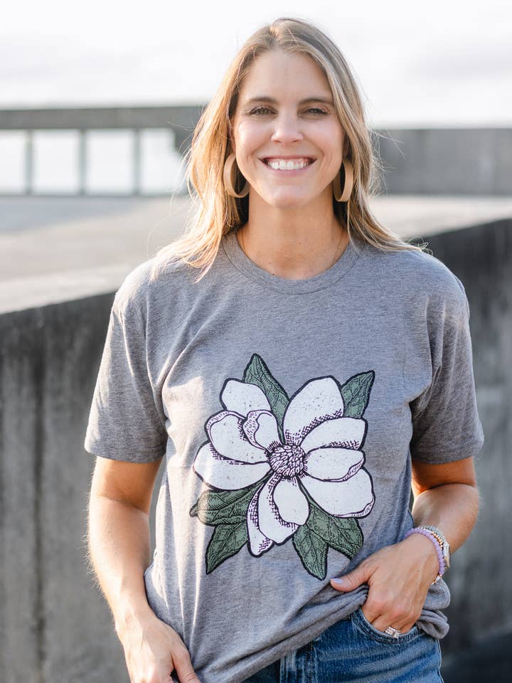 Heather Grey Magnolia T-Shirt for wholesale on Faire