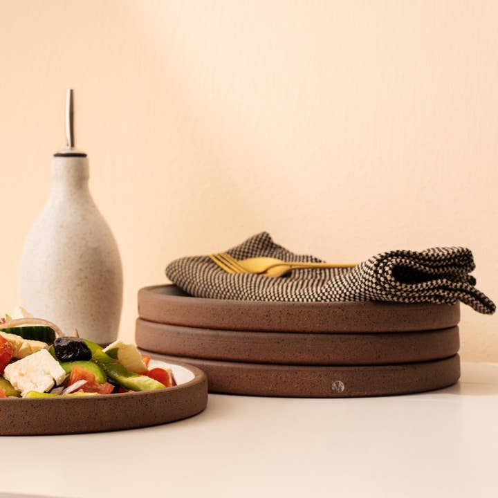 Matthew Jones Ceramics - Wholesale Dinner Plate - Straight Sided Plate: Large1