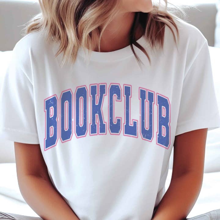 BOOKCLUB Graphic Tee för wholesale av BLUME & CO.