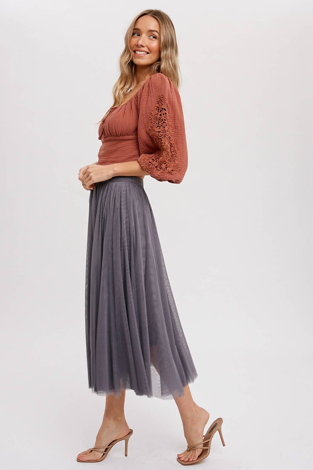 Bluivy - Wholesale Skirt - Women's - TULLE MIDI SKIRT37