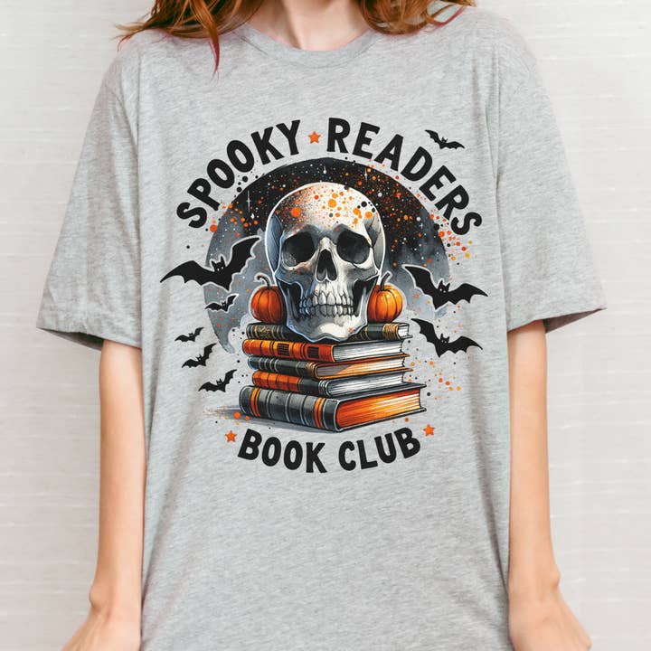 Spooky Readers Book Club Halloween Bella Canvas Unisex Jersey Kortärmad T-shirt för wholesale av with love, aj.