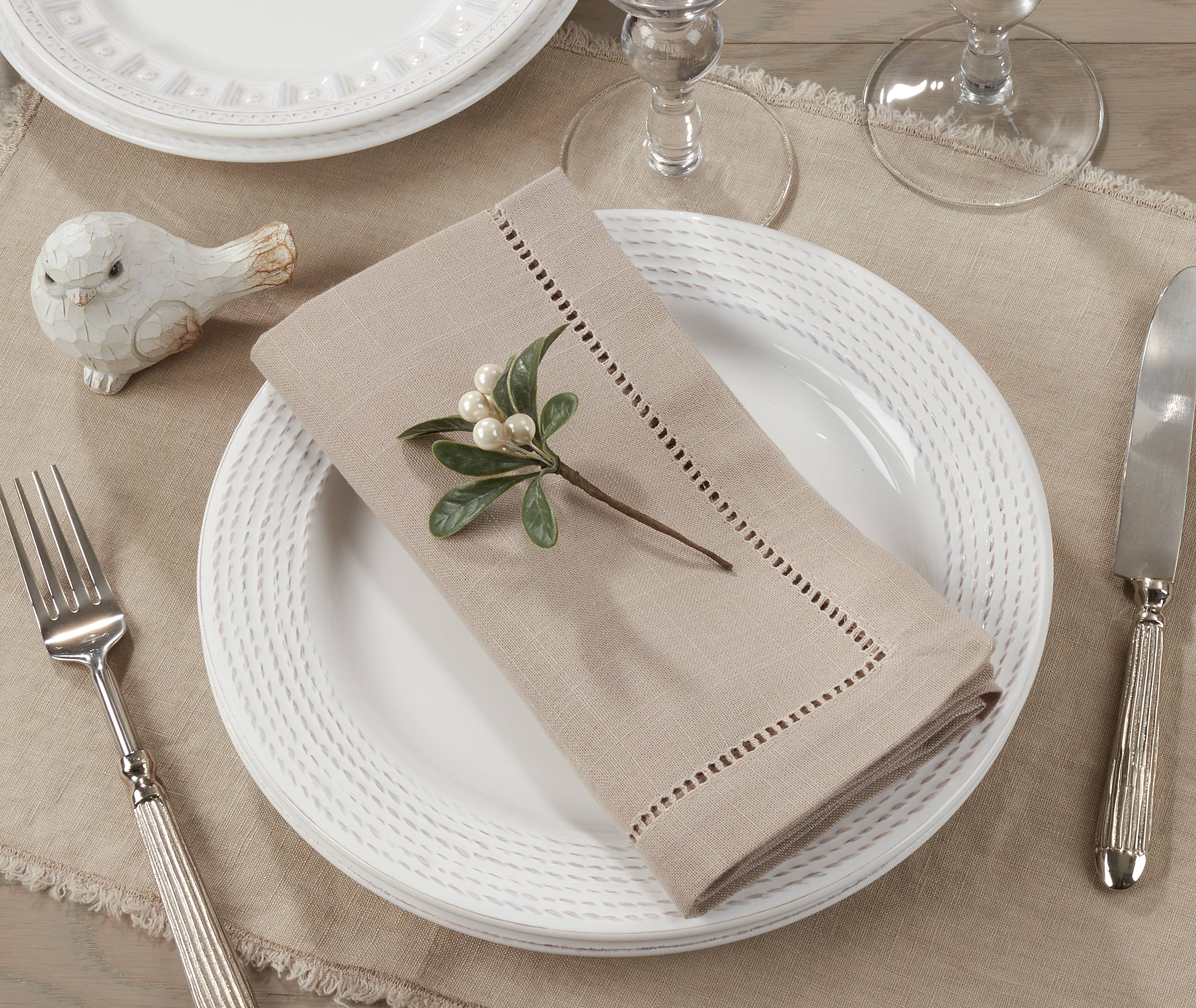 Saro Lifestyle – wholesale Dinner & cloth napkin – Poly Hemstitched Dinner Napkin6