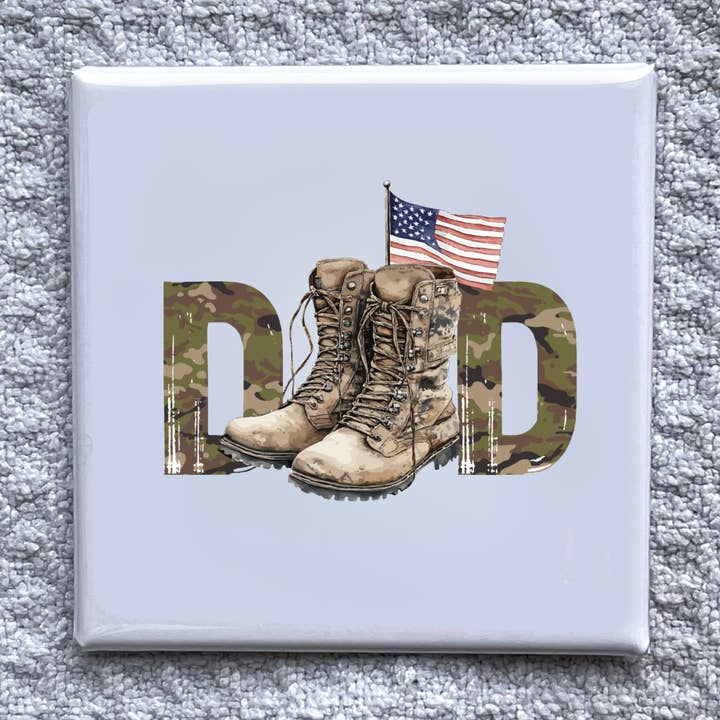 Aimant 2x2" Papa militaire - Décor de réfrigérateur fait main pour la vente par Made With Aloha Magnets,llc