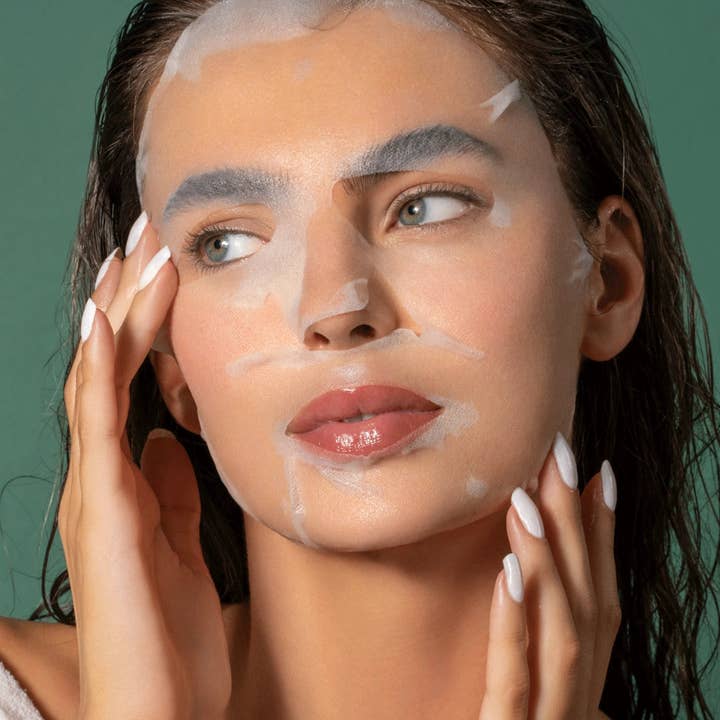 Sisters & Me GmbH - Wholesale Skincare Face Mask - Aloe Vera with squalane and hyaluronic acid2