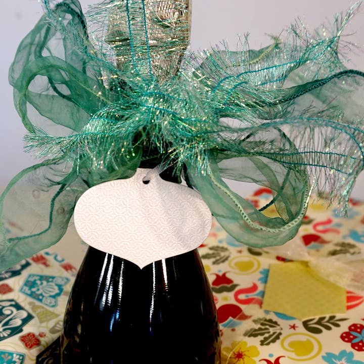 Tiara Taggar för wholesale av Paperie Z