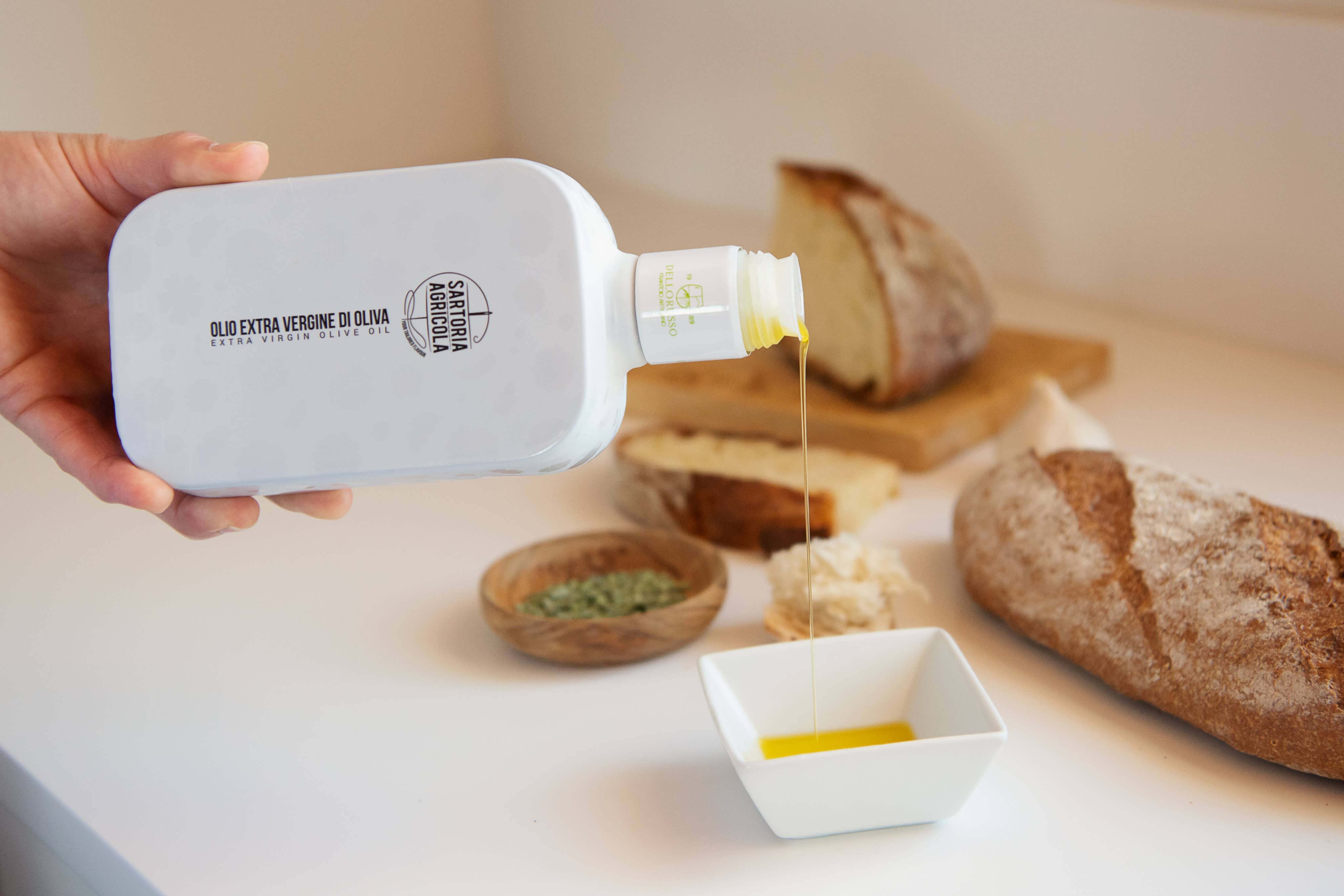 Donna Francesca - Vente Huile d'olive - INNOCENCE - Huile EVO Premium 500 ml - Fabriquée en Italie1