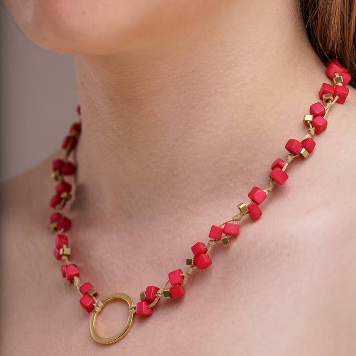 Pretty Pink Eco-Jewellery - Venta al por mayor Collares de cuentas/perlas - Collar Dainty Tagua1