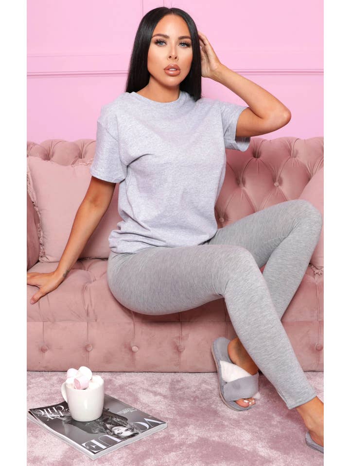 Femme Luxe – wholesale T-shirt – women's – Grey Basic Crew Neck Short Sleeve T-Shirt - Jana1