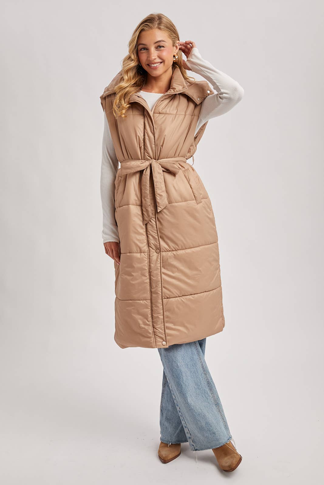 Bluivy – wholesale Väst - Dam – LÅNG LINJE BÄLTE PUFFER HUVA VÄST16