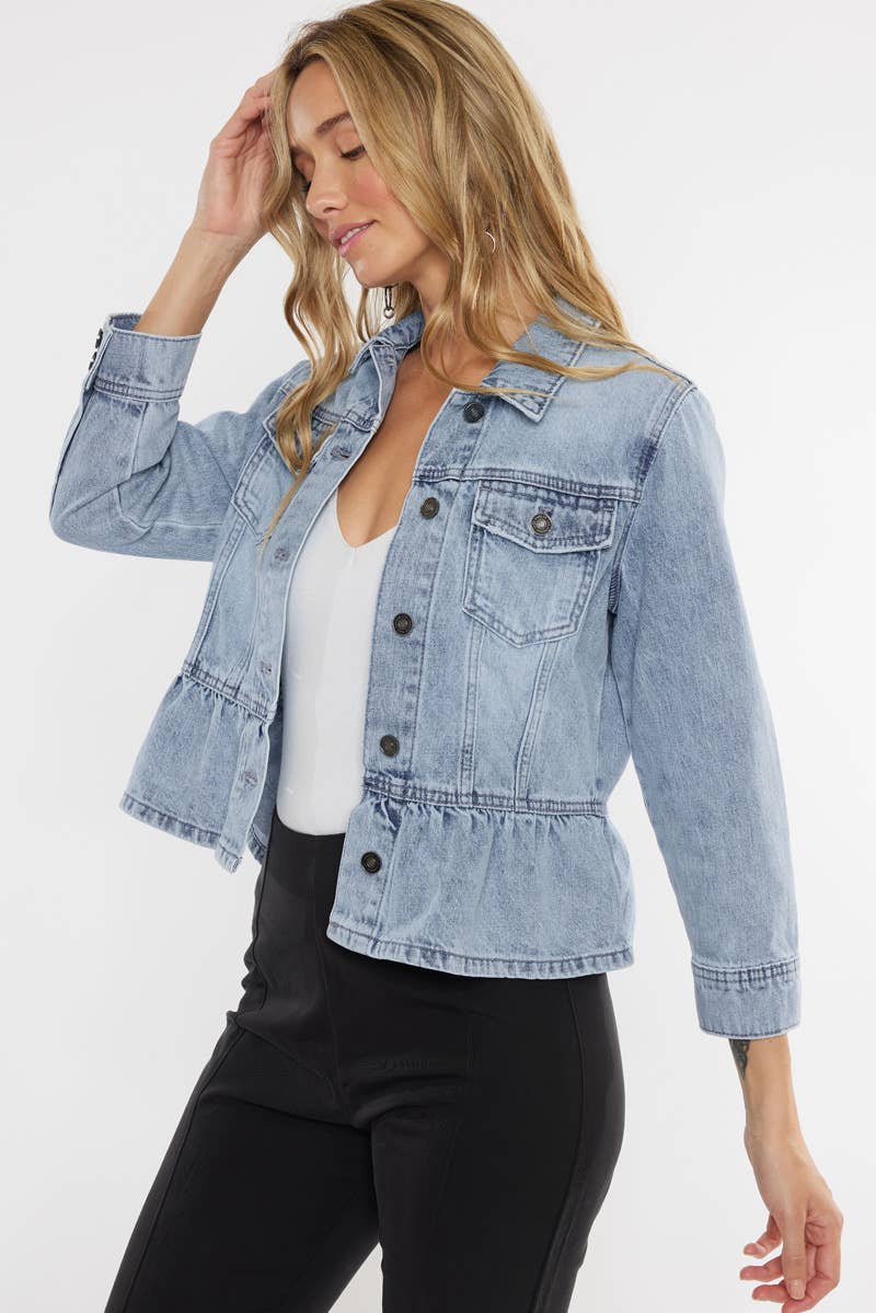 LICHT ÖFFNEN SIE PACK CLASSIC FIT PEPLUM DENIMJACKE-KC7369L für den Großhandel auf Faire2