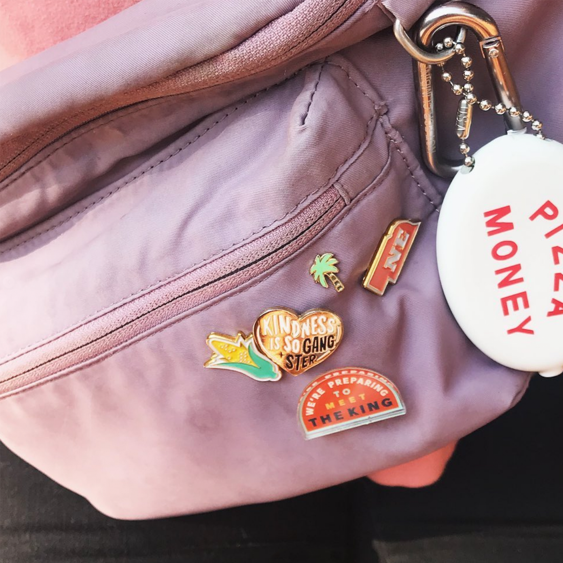 Heartlandia - Wholesale Lapel Pin/Button - Corn Pin1