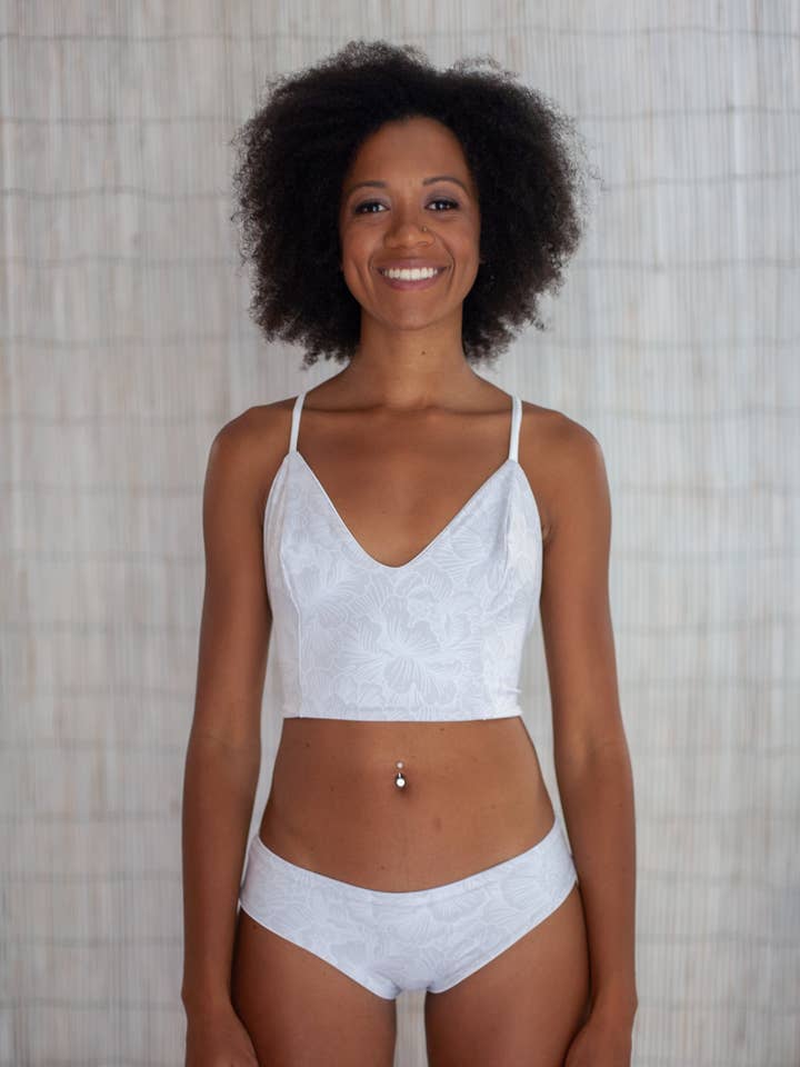 Lehua Bottom| Peónia + Branco por atacado de Pelican House