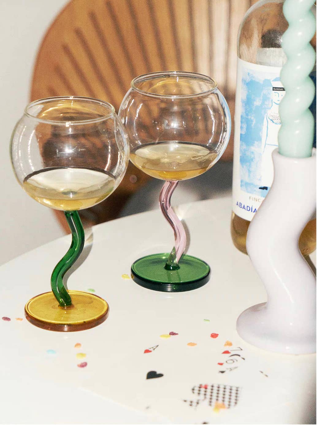 INSPECIAL HOME - Wholesale Wine Glass - Case of 40 Bubble Goblet, Retro Coloured Wine Cocktail Glass12