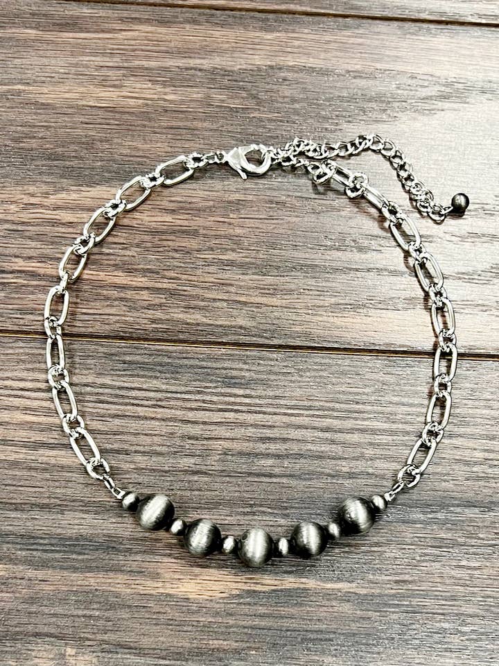 739228, Handmade 15" Navajo Bead Necklace for wholesale by ISAC Trading Inc