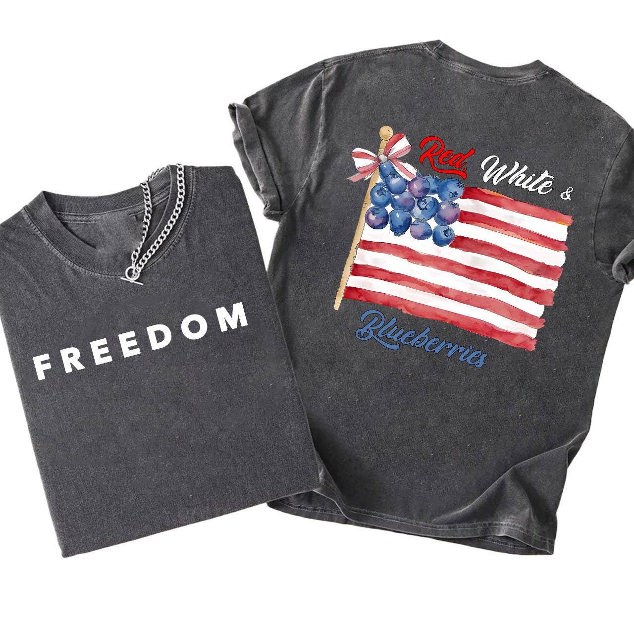 DLT Ecommerce – wholesale T-shirt med logga - Dam – Röd Vit & Blåbär Charlie Kirk 1993-2025 Minnes-T-shirt0