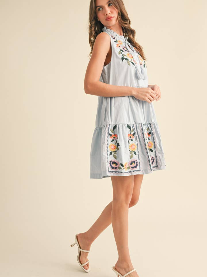 &MERCI - Wholesale Dress - Women's - FLORAL EMBROIDERY TIERED MINI DRESS MDR384110