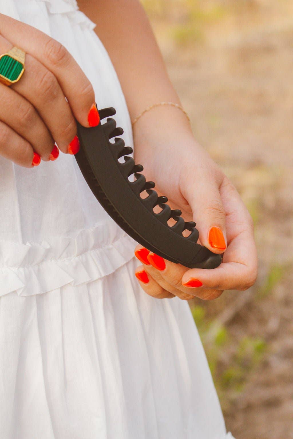 Shop Andi - Wholesale Hair Clip - Women's - Large Banana Claw Clip7