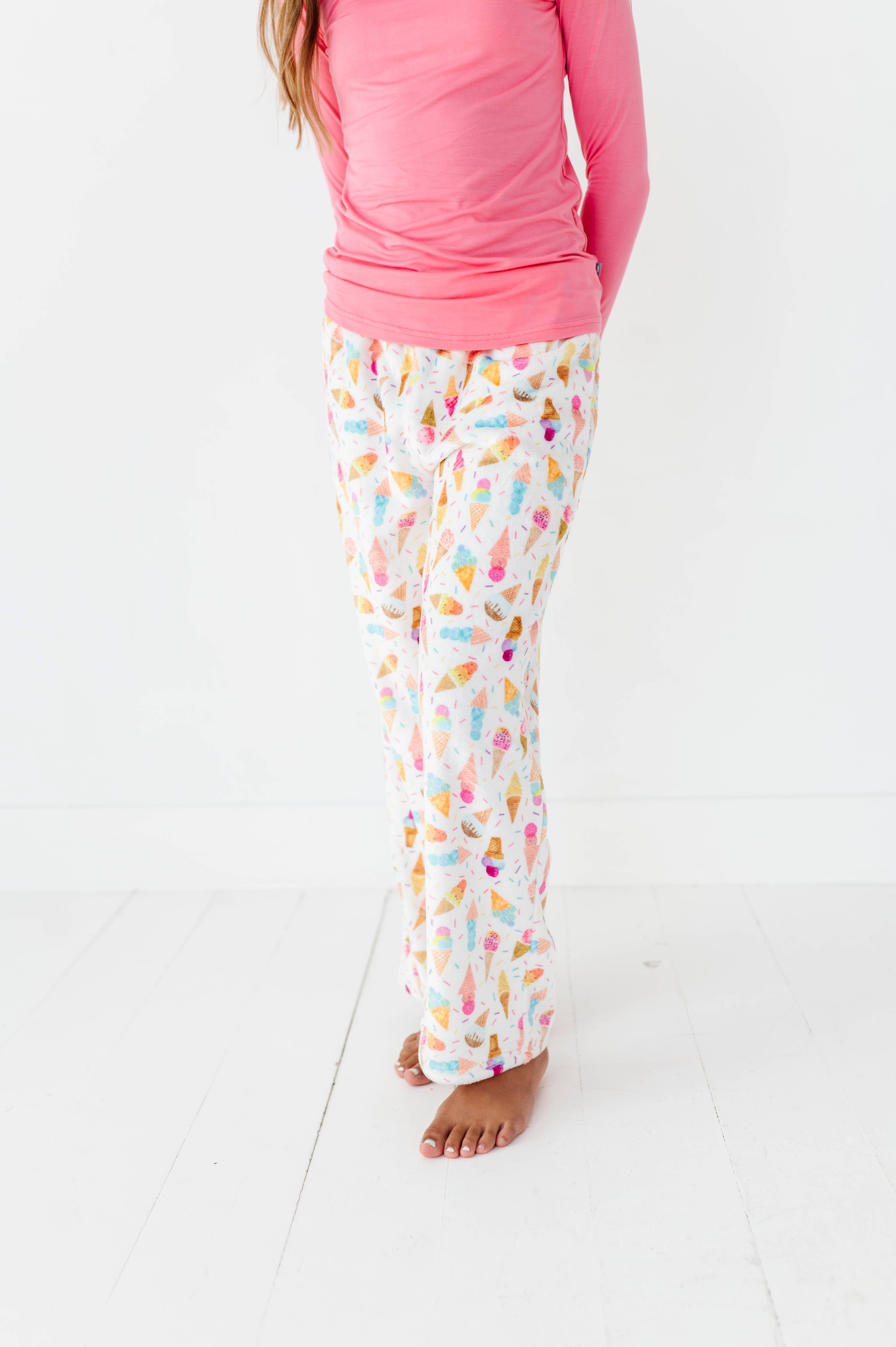 Macaron + Me - Wholesale Lounge Sweatpants/Joggers - Women's - Plush Pants-Ice Cream3