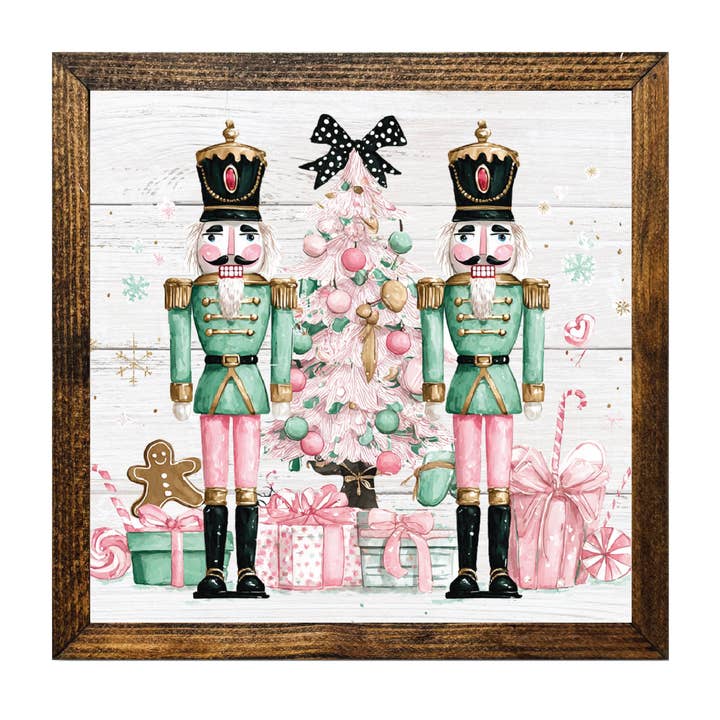 CADRE TIMBERLAND CASSE-NOISETTE DE NOËL ARBRE VERT MENTHE ROSE pour la vente par Jarmz Designs