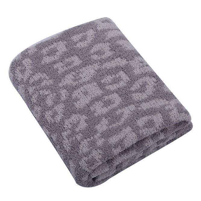 UNISHE - Wholesale Throw Blanket - Leopard Knit Plush Blanket MOQ 3pcs ZZKF384