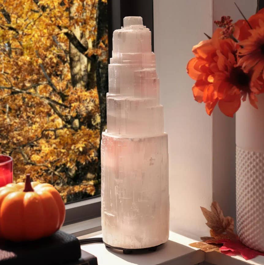 Natures Artifacts Inc - Wholesale Spiritual Stone/Crystal - Selenite Lamp - Large1