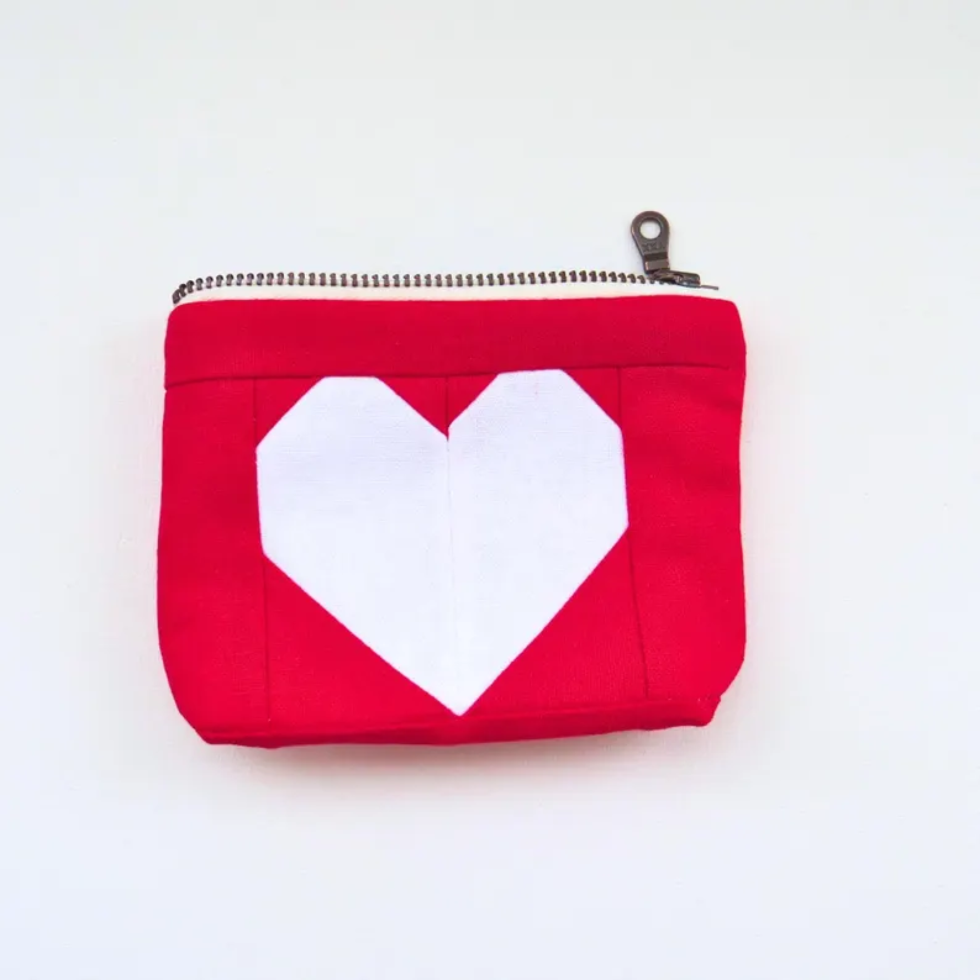 PaperFromHeaven - Wholesale Pouch - Women's - Red Heart Quilted Linen Bag – Mini Zipper Coin Pouch 1