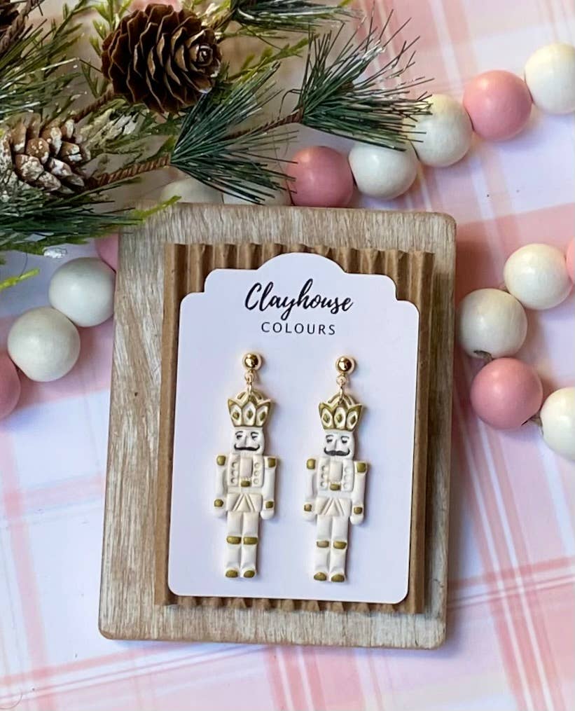 Clayhouse Colours - Wholesale Dangle Earrings - Holiday Christmas Nutcracker Earrings5