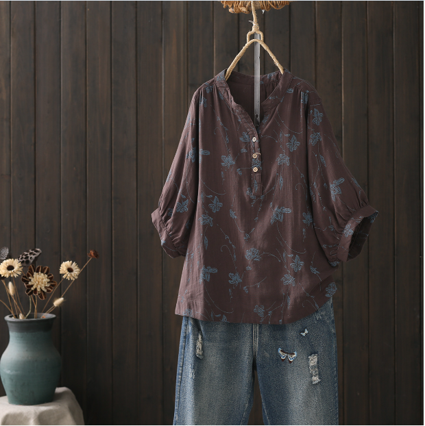 Whisper Mint – wholesale Blus - Dam – Damblus i bomullsgas med V-ringning och tryck9