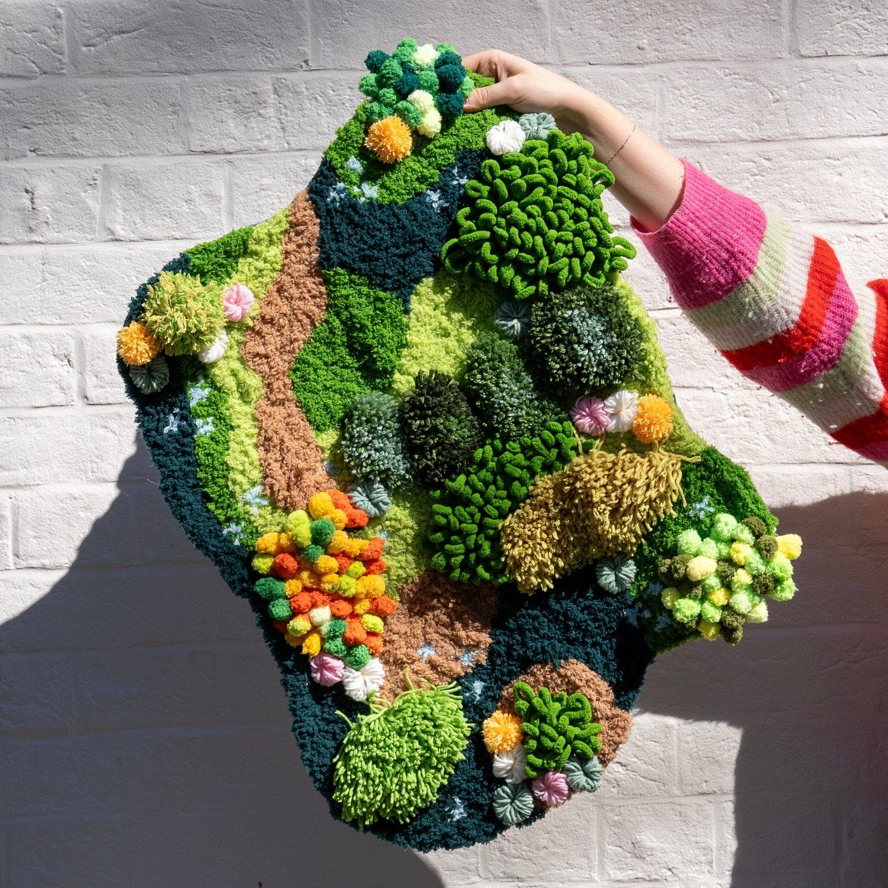 Craft Club - Wholesale DIY Craft Kit - FOREST FLOOR - Moss Rug Making Kit4