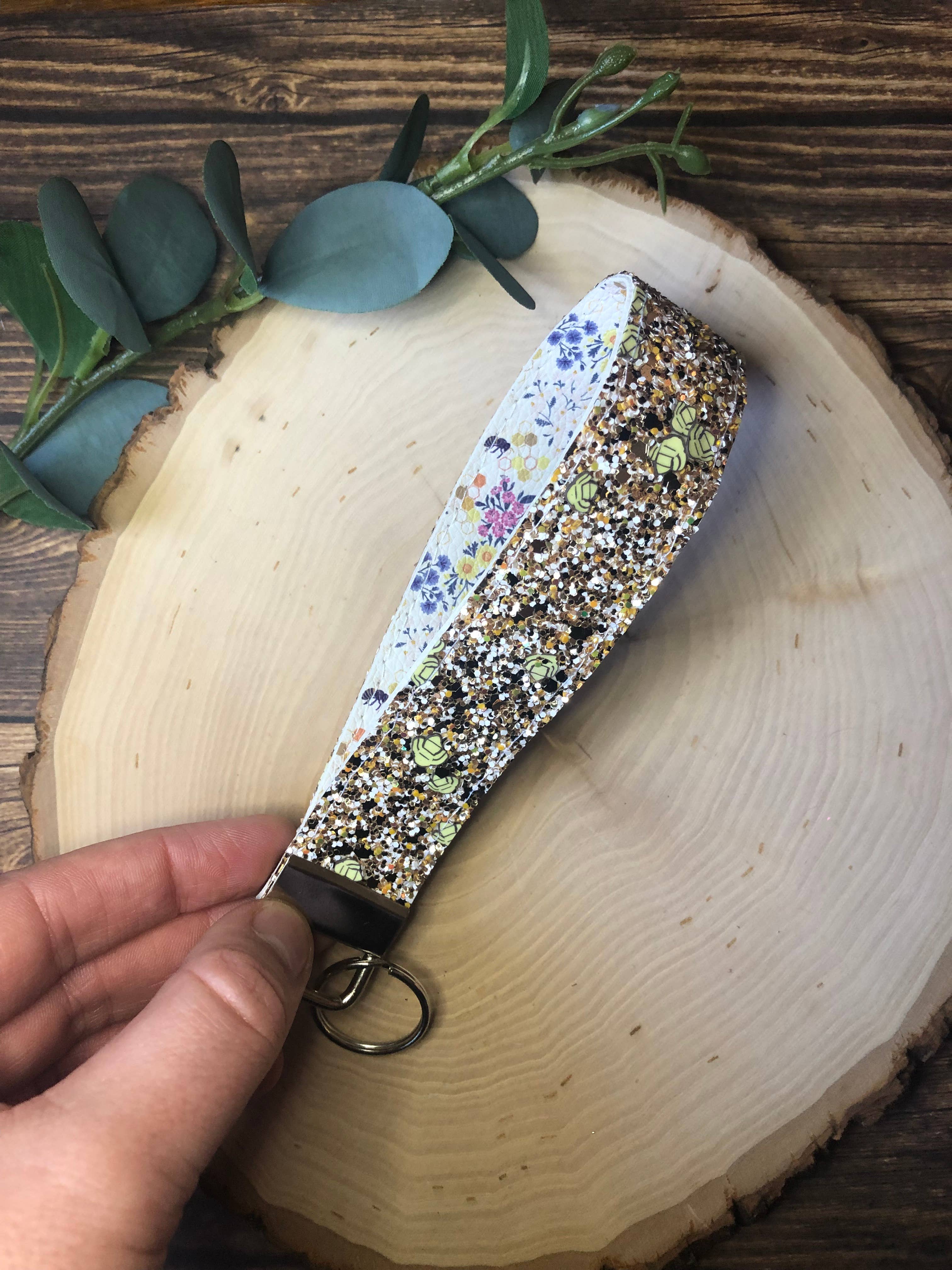 South Coast Sewn - Vente Porte-clés – femme - Porte-clés Abeille1