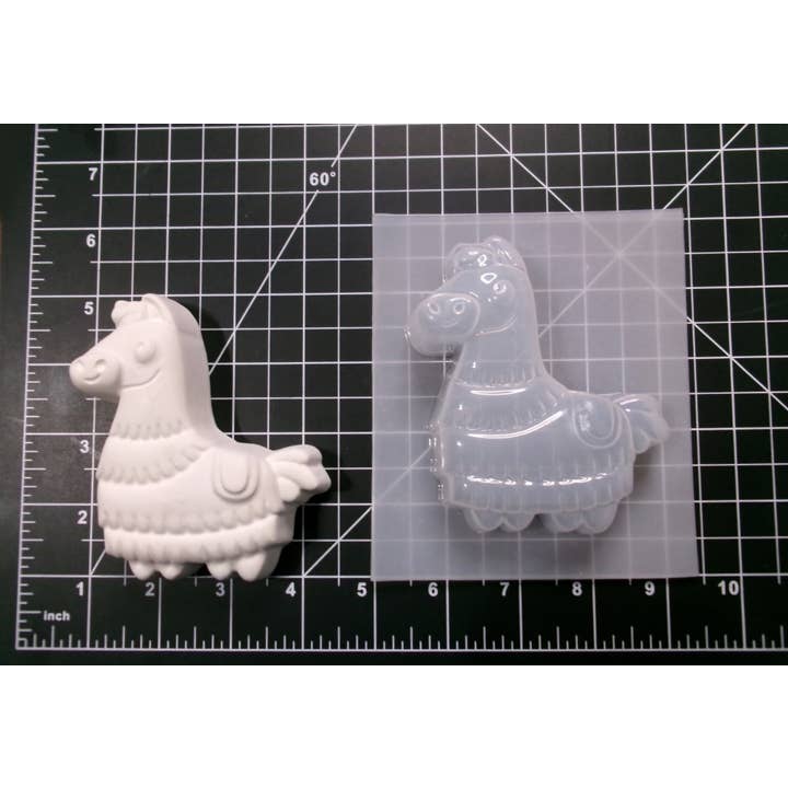 Fizz Bizz - Wholesale Bath Bomb/Fizz - Pinata or Cinco De Mayo Bath Bomb scented in Coconut Lime1