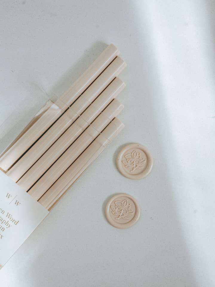 Cera de Sellado para Pistola de Pegamento Sakura (Caja de 5 Barras) *Cantidades Limitadas* para venta al por mayor de Written Word Calligraphy