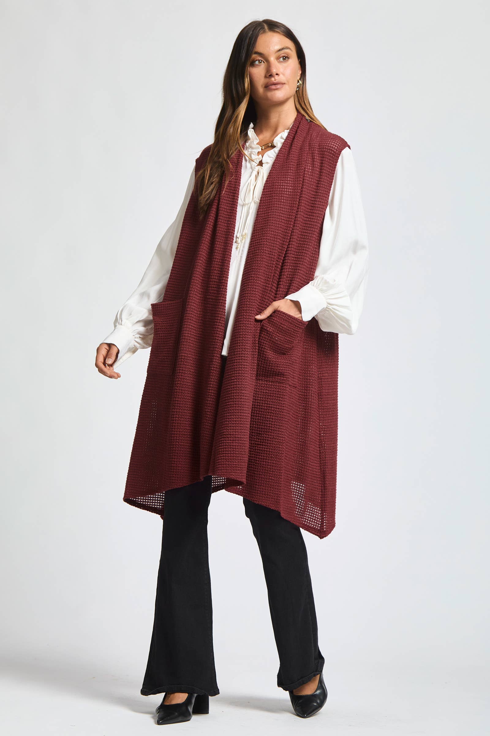 Dear Scarlett - Wholesale Outerwear Vest - Women's - Sleeveless Crochet Midi Vest Cardigan3