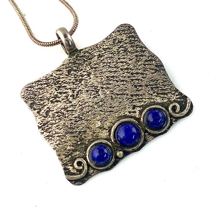 Colgante de plata de ley con tres piedras de lapislázuli para venta al por mayor de Keja Designs Jewelry